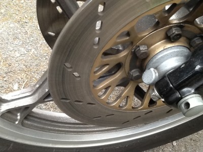 image.jpeg (280.97 KiB) Viewed 5560 times Metal flake wheels! Gold discs!!!