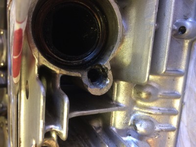 Ripped out exhaust thread